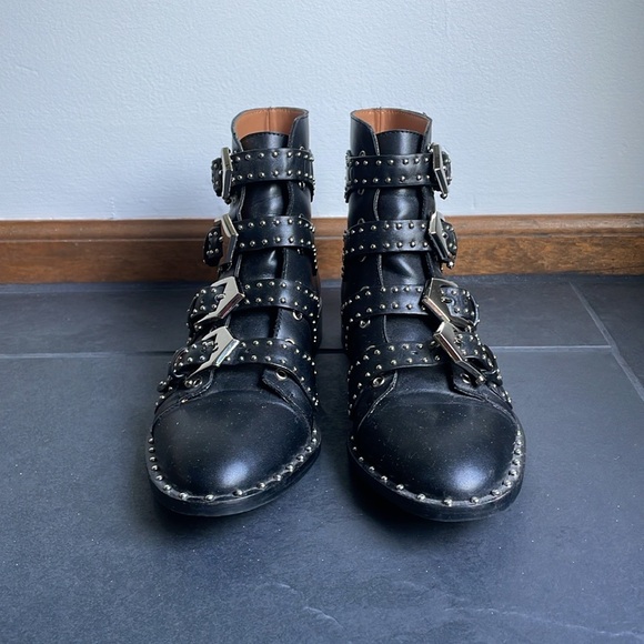 Studded buckled boots, size 38 (7.5) - Picture 5 of 6